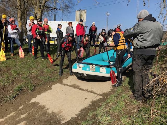 3. De Speedbirds klaar voor de strat