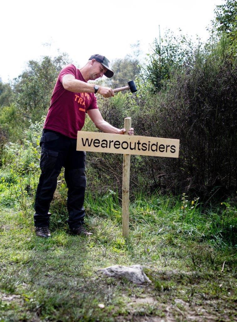 We Are Outsiders/Hike Like a Giant © LUCID