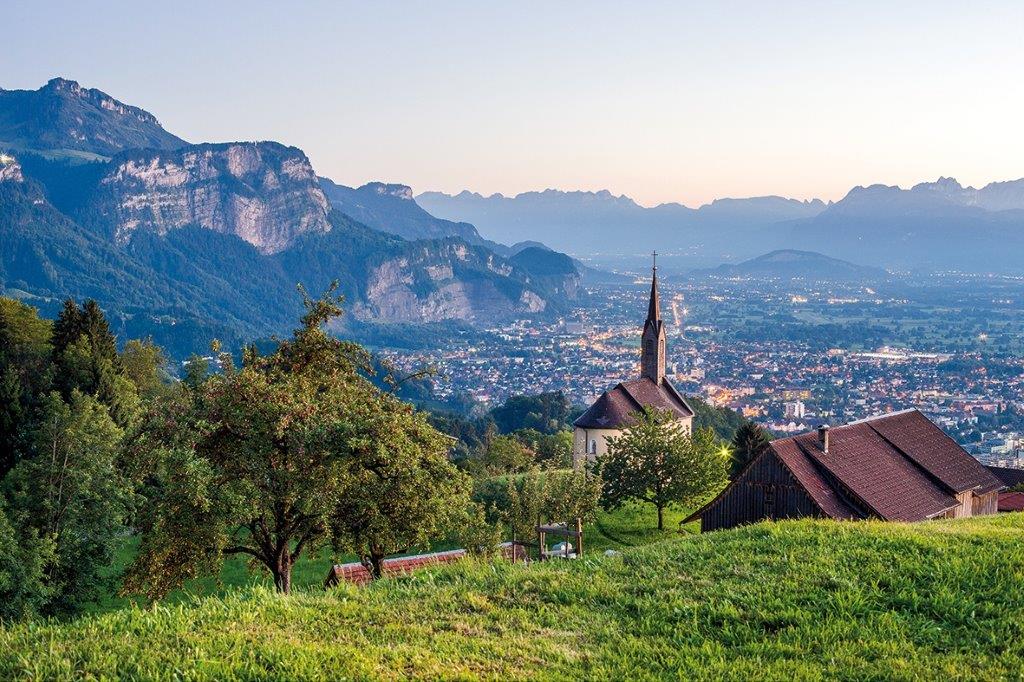 View to the Rhine Valley (c) walser-image.com_Vorarlberg Tourismus