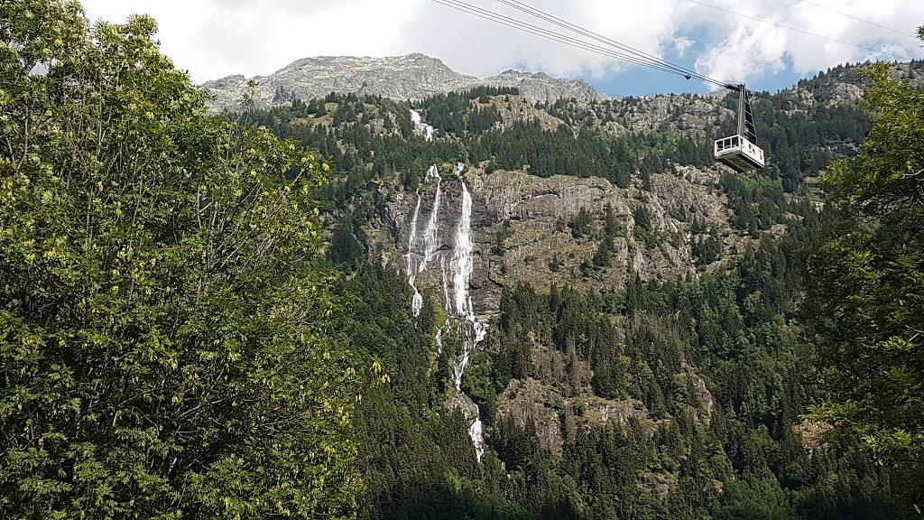 Cascade-de-la-Fare-Vaujany