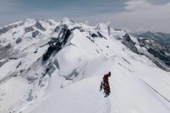 ST_100-Women-World-Record-Breithorn-Peak-Drone_84564
