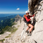 Klettersteigen © Shutterstock, hektoR