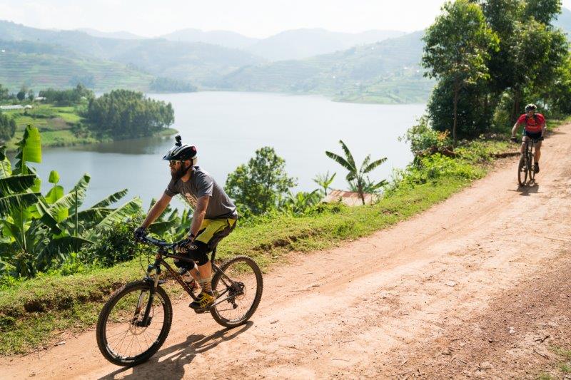 Fotogalerij met foto’s mountainbiketocht in Oeganda