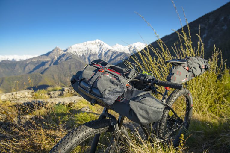 Wat is bikepacking: op fietsvakantie met mountainbike en tent