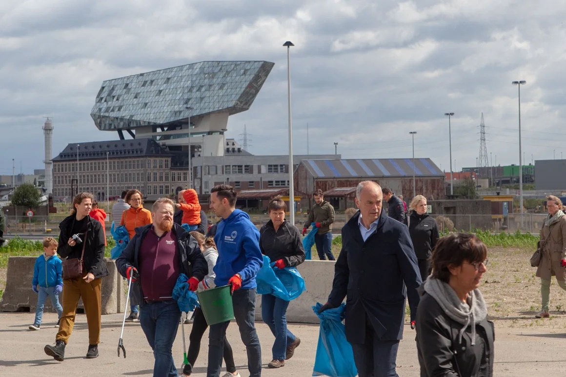 De Schelde is alweer wat properder! Kort interview met initiatiefnemer Thomas de Groote