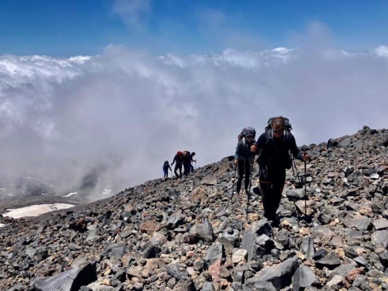 Belgische groep alpinisten opent nieuwe westroute op Mount Ararat