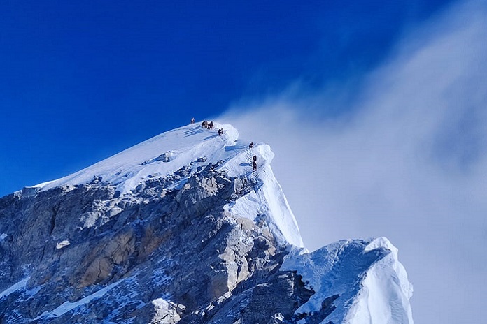 Mount Everest seizoen 2023 kent recordeinde