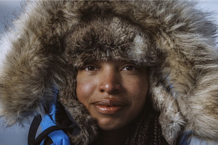 300 kilometer aan Arctische wildernis, 180 ervaren sledehonden, een handvol experts en een kleine groep mensen zoals... jij? Zie je dat wel zitten, meld je dan nu aan voor de editie van 2025.