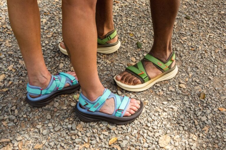 WIN een paar TEVA Aventrail R2T Trail Running Sandalen