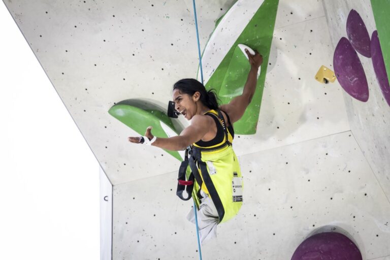 Belgische Paraklimster Pavitra Vandenhoven op de World Climbing Para Series in Innsbruck © Dimitris Tosidis/World Climbing